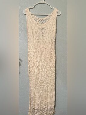 Carole Little Ivory Lace Maxi Dress. Size 8. Post wedding party summer vacation
